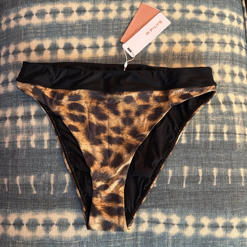 PQ PilyQ High waist Jungle Bottoms Size Large NWT - Picture 5 of 6